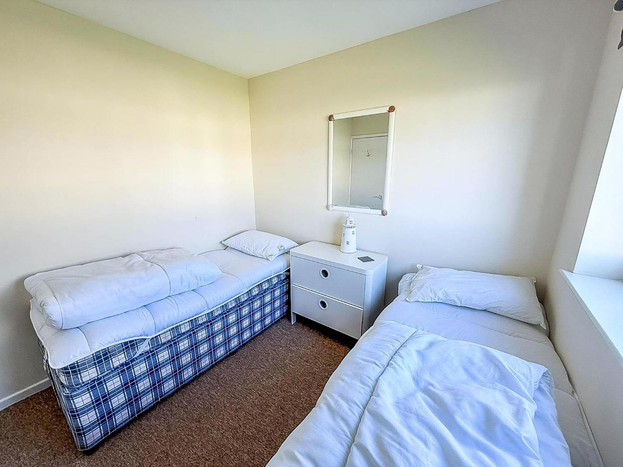 Lovely 4 Berth Chalet To Hire In Hemsby Nearby The Beach Ref 18177B Zewnętrze zdjęcie
