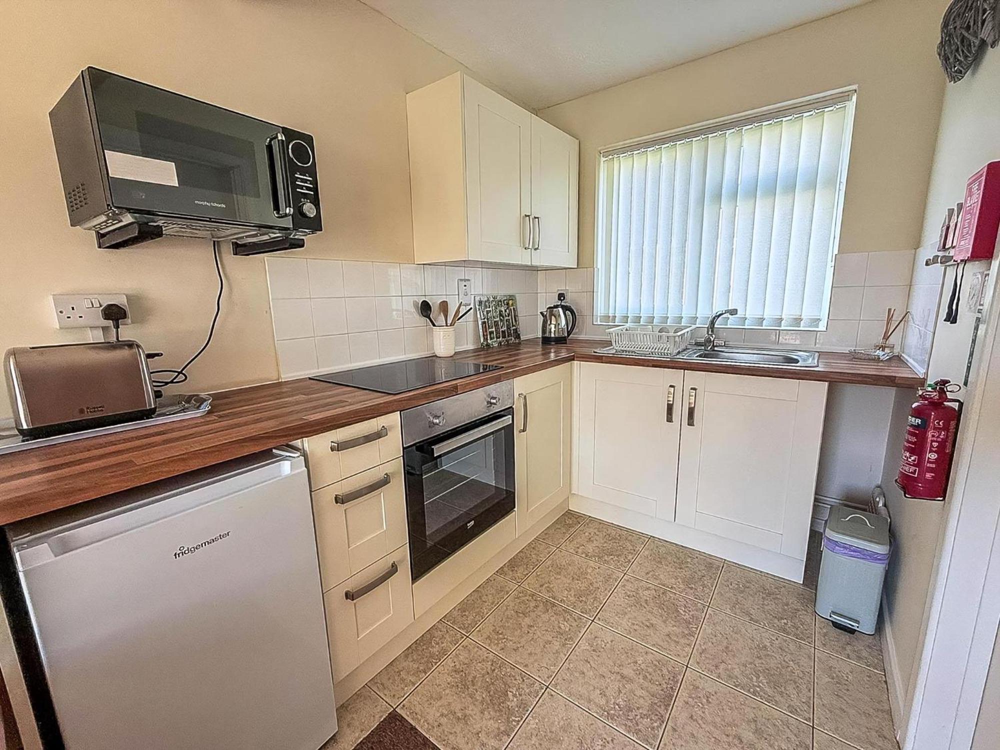 Lovely 4 Berth Chalet To Hire In Hemsby Nearby The Beach Ref 18177B Zewnętrze zdjęcie